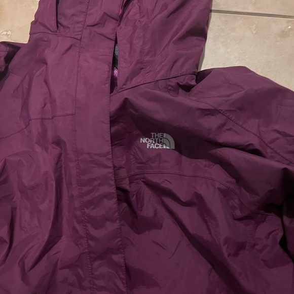 North Face Rain Jacket - Picture 2 of 3